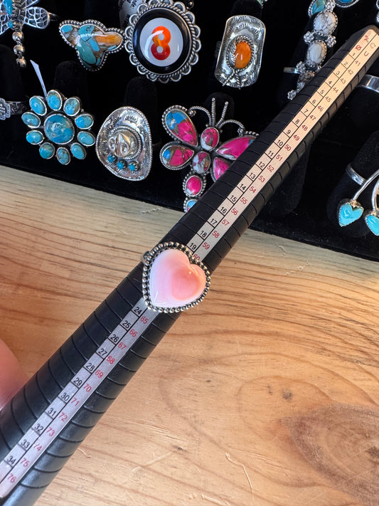 Heart pink conch ring