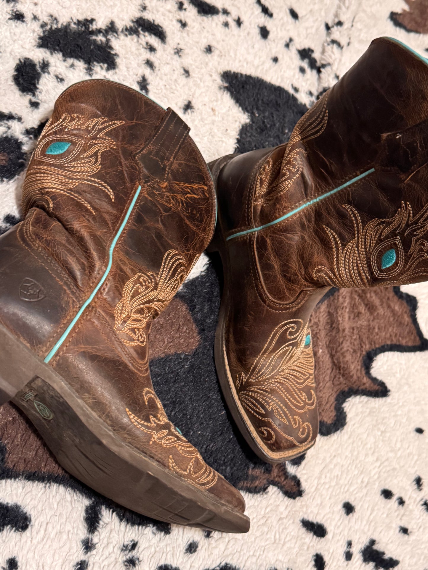 Ariat peacock boots